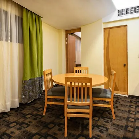 Hotel Mandarín Cartón