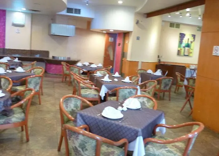 Hotel Mandarin Carton