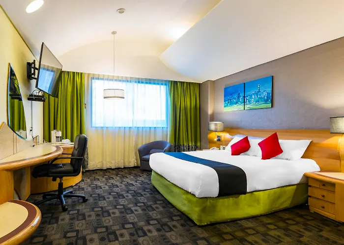 Mandarin Carton Hotel 2*
